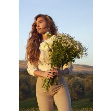 milk_shake® colour maintainer sampon virág illattal 2 db + AJÁNDÉK colour maintainer kondicionáló virág illattal 2 db 